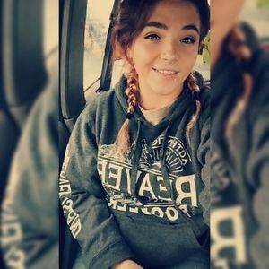 Meet your Posher, Jamie